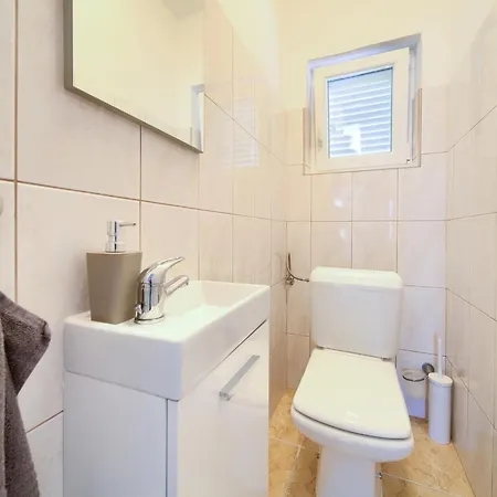 Iris Apartament