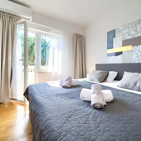 Apartament Iris Krk Town